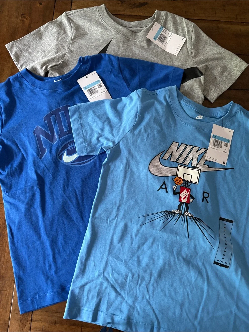 Nike Kids Boys set bundle lot of 3 sports athletic tshirts size medium NWT